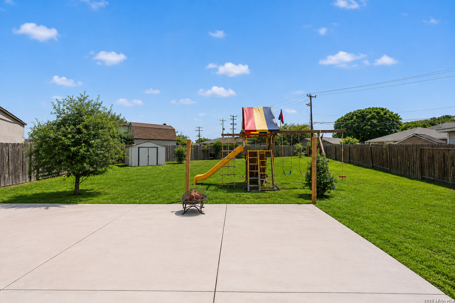 main property photo 14