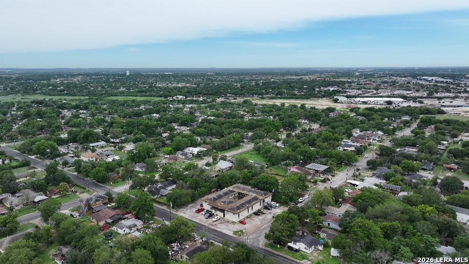 main property photo 17