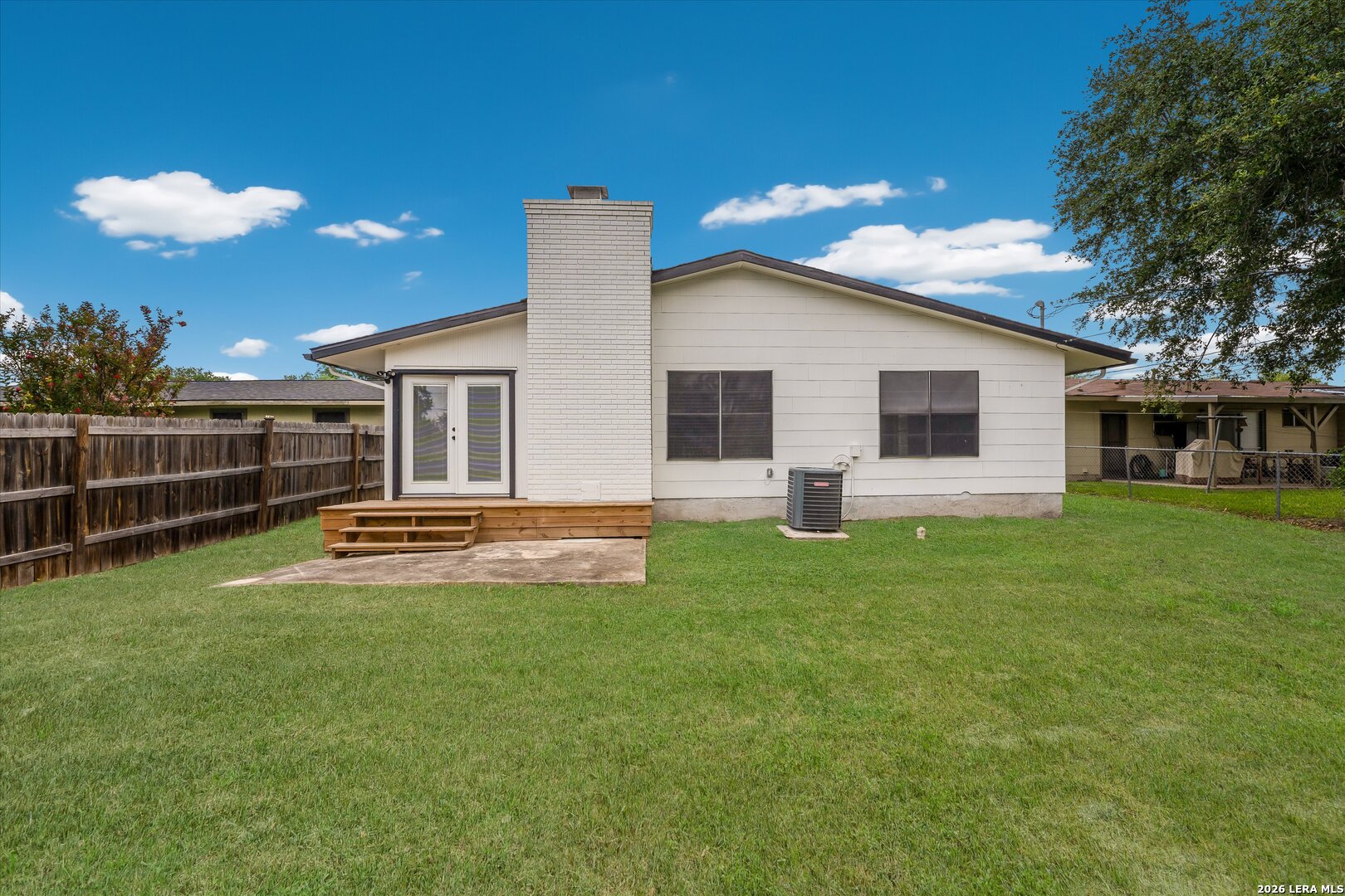 main property photo 27