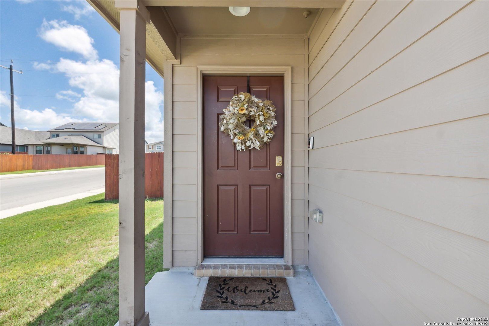 main property photo 4