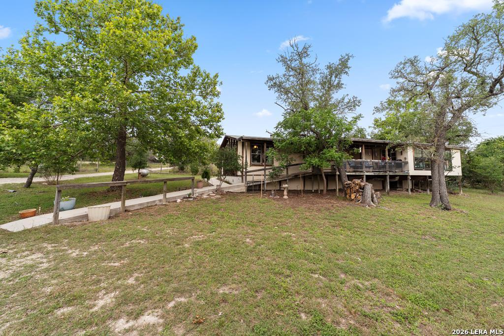 main property photo 28