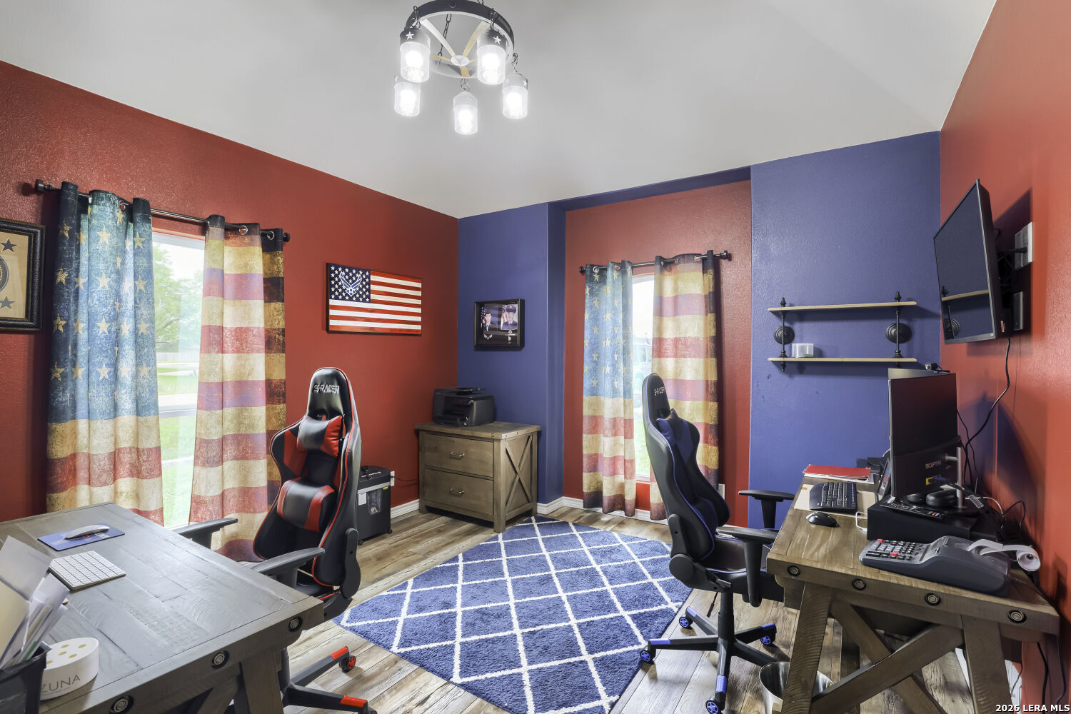 main property photo 8