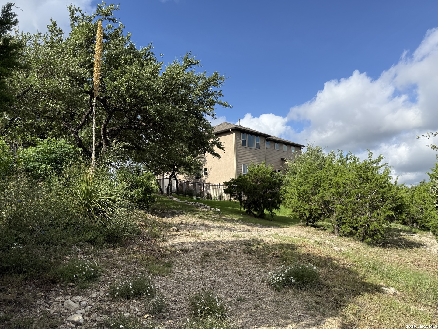 main property photo 43