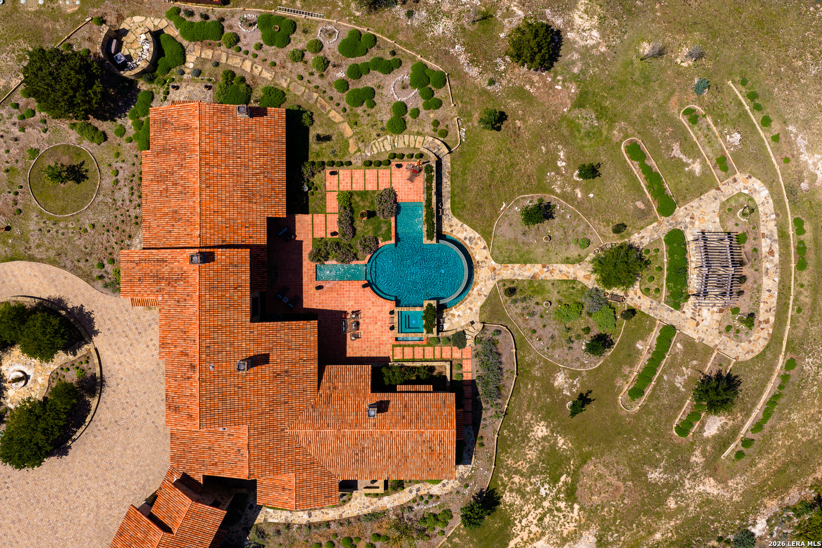 main property photo 101