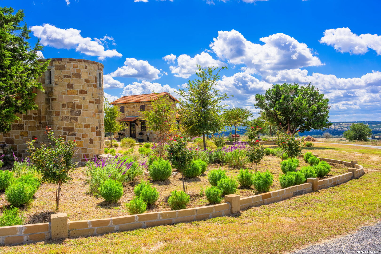 main property photo 89