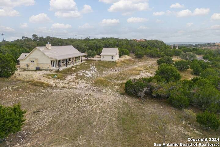main property photo 36
