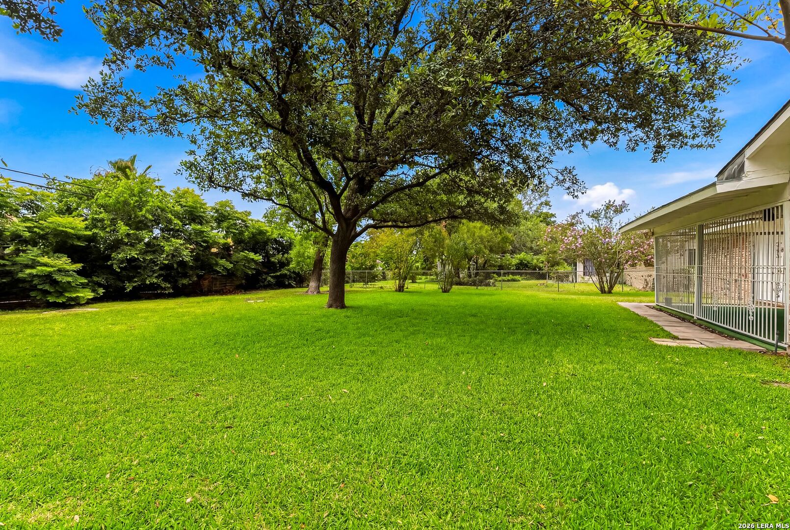 main property photo 37