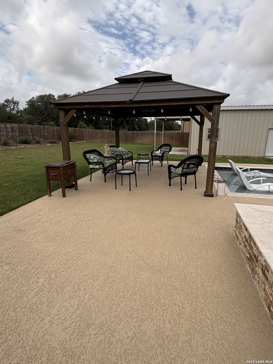 main property photo 57