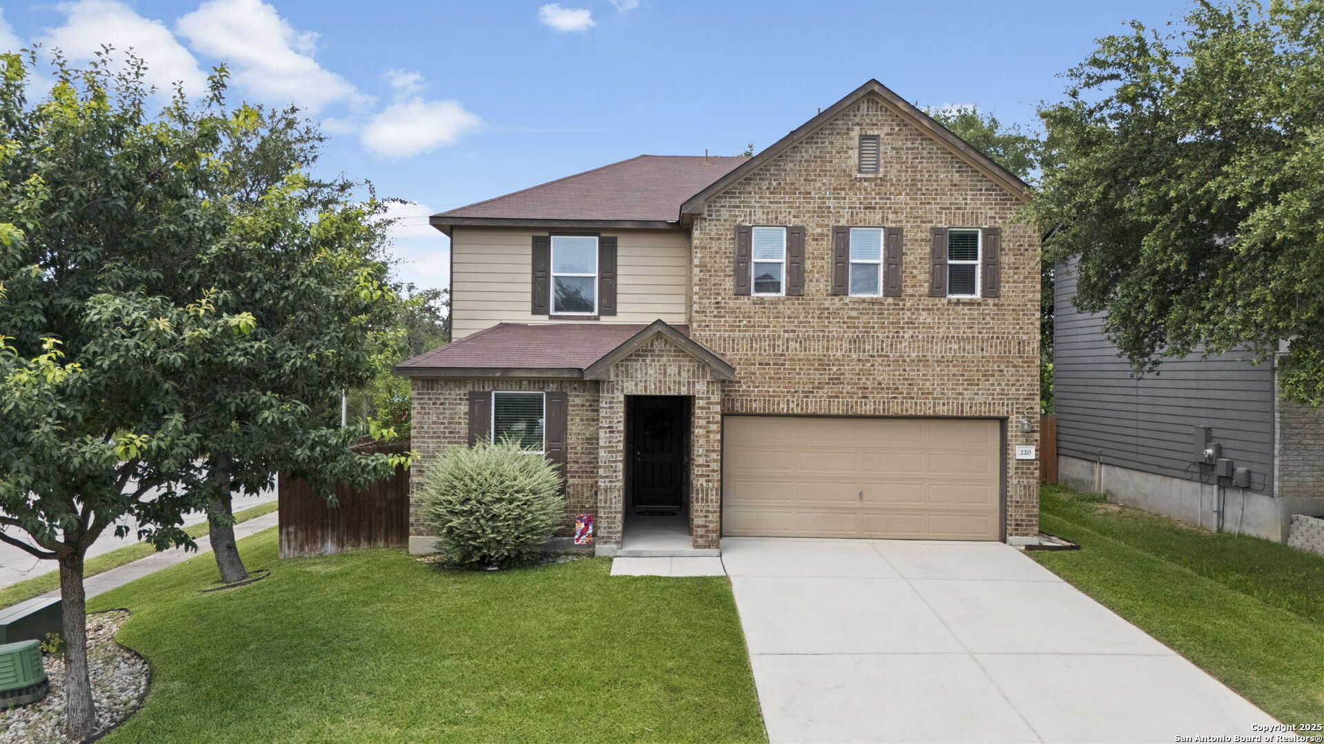 main property photo 2