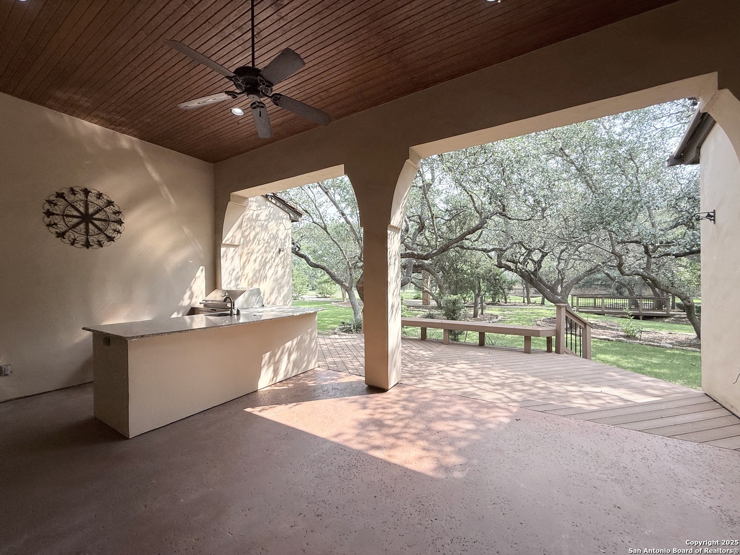 main property photo 32