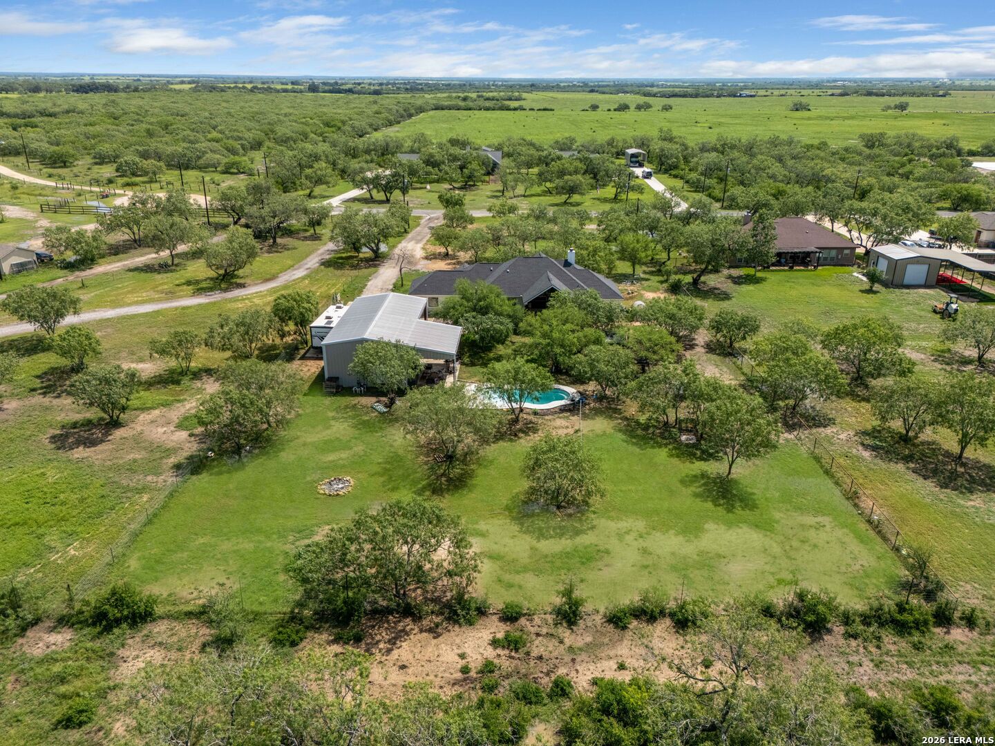 main property photo 41