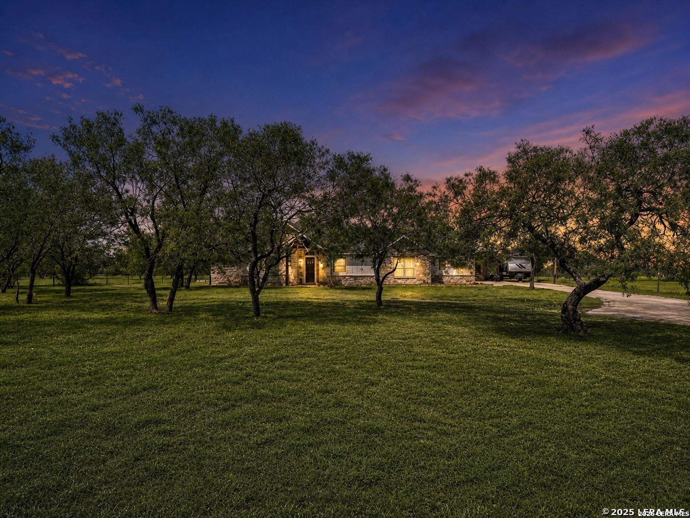 main property photo 49