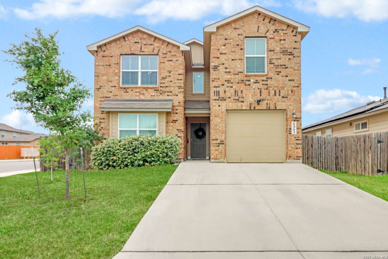 main property photo 17