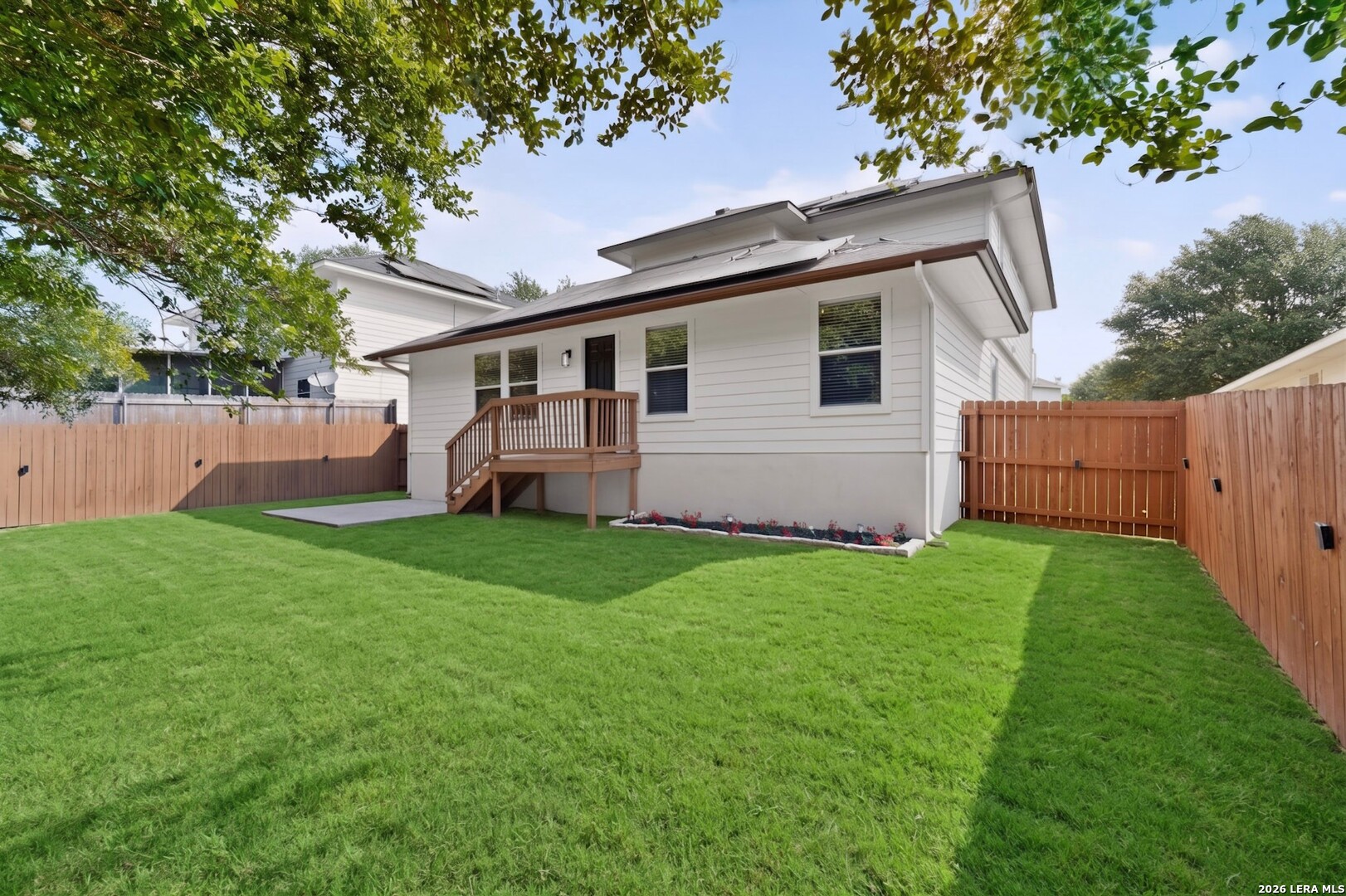 main property photo 38