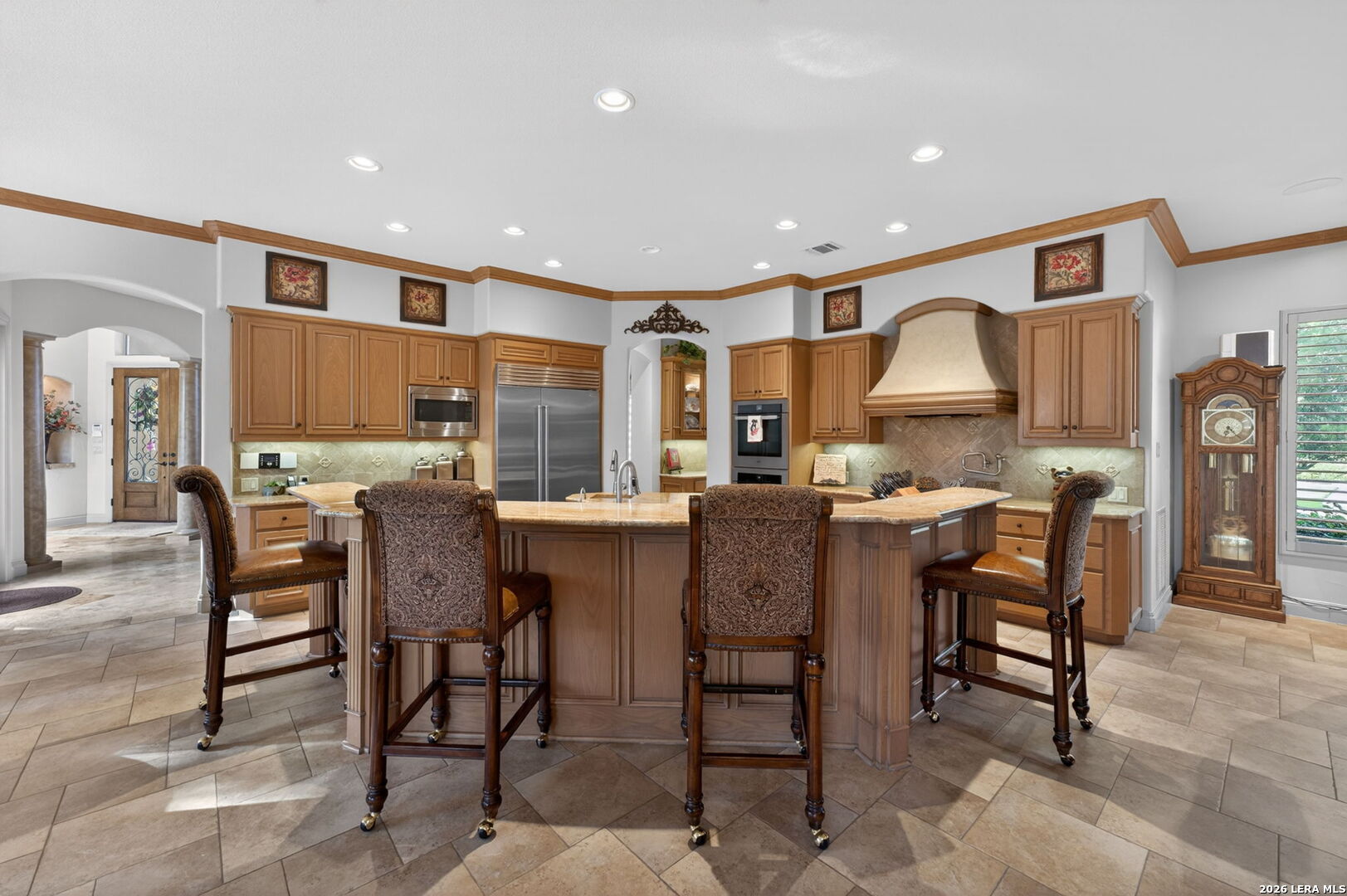 main property photo 50