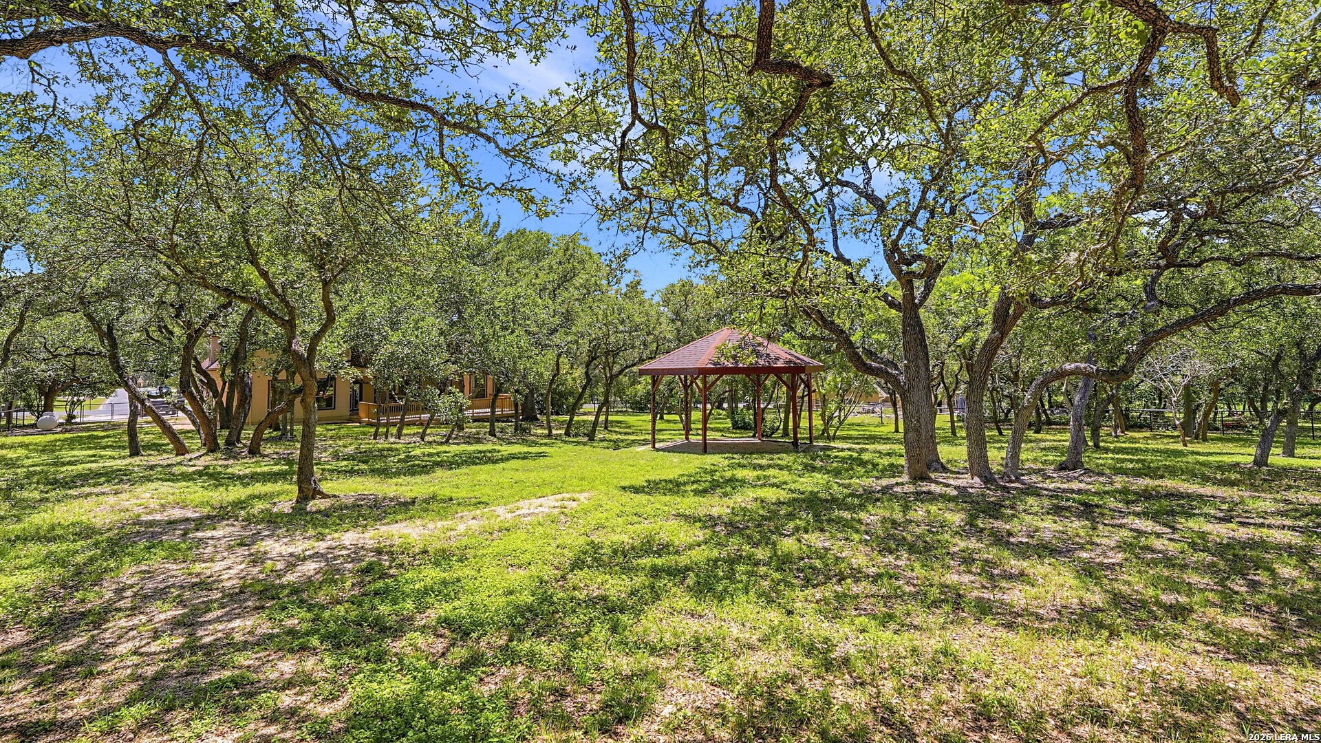 main property photo 43