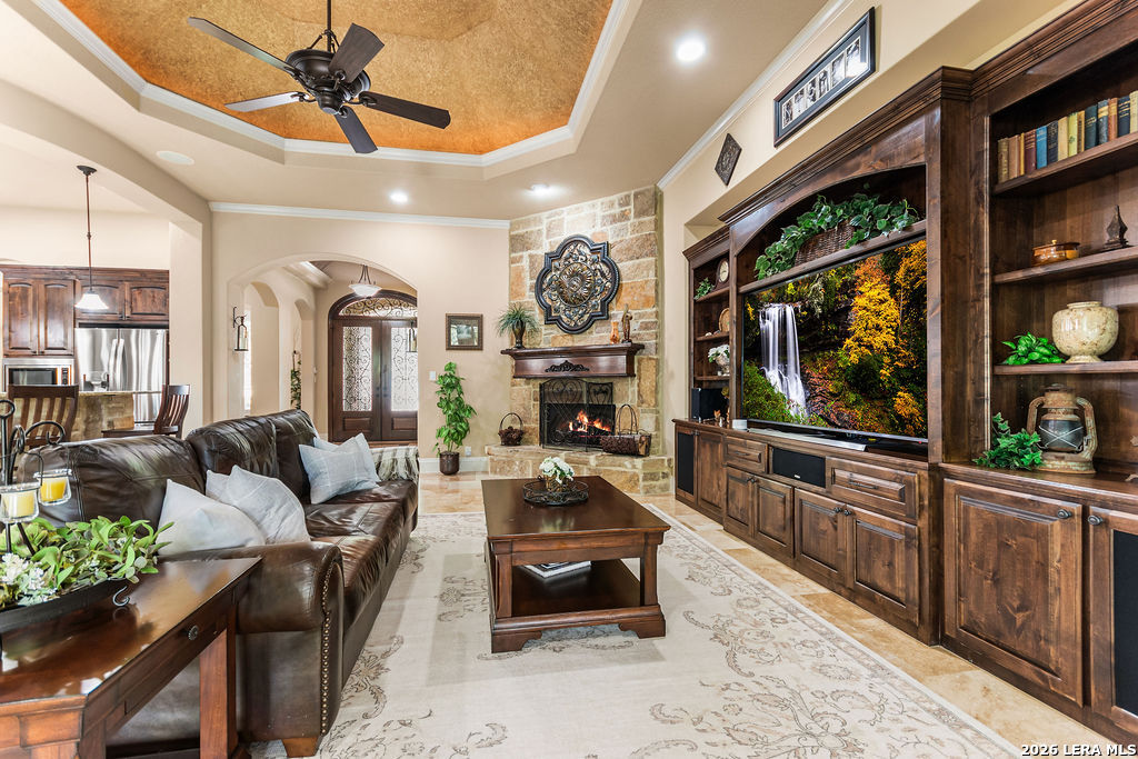 main property photo 14