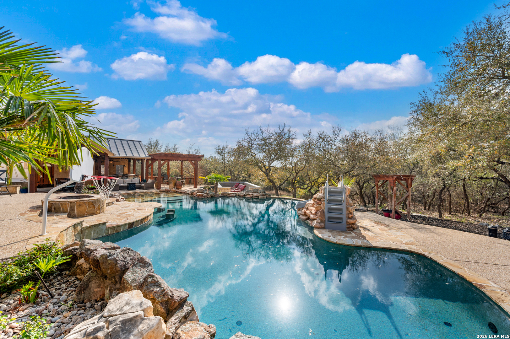 main property photo 45