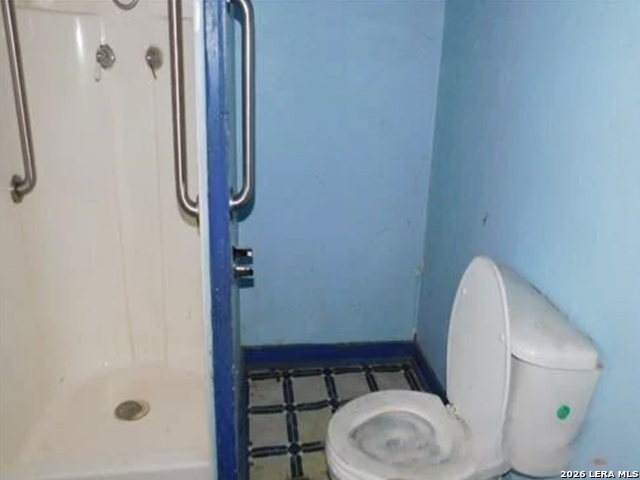 main property photo 10