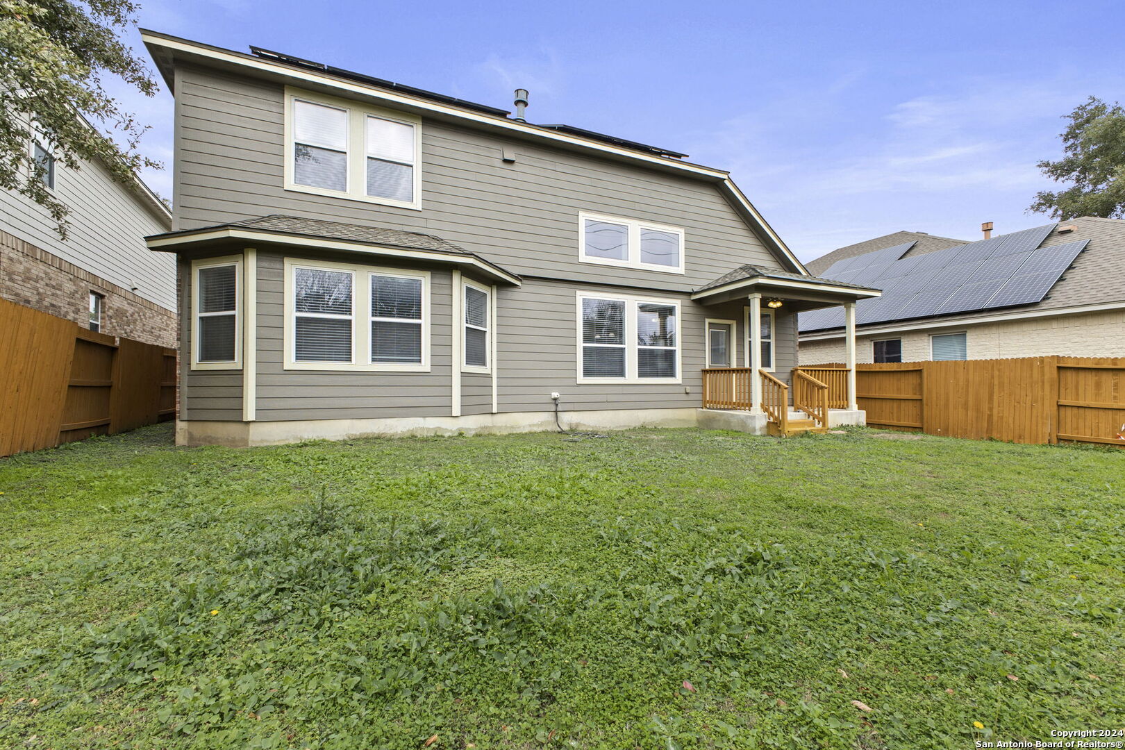 main property photo 36