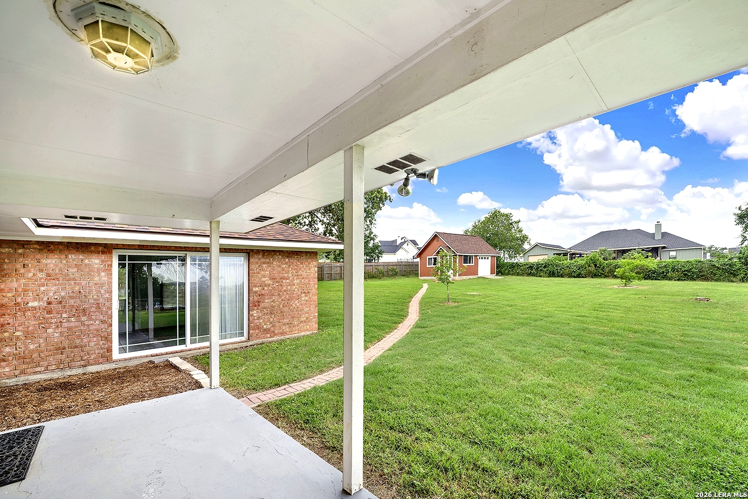 main property photo 25