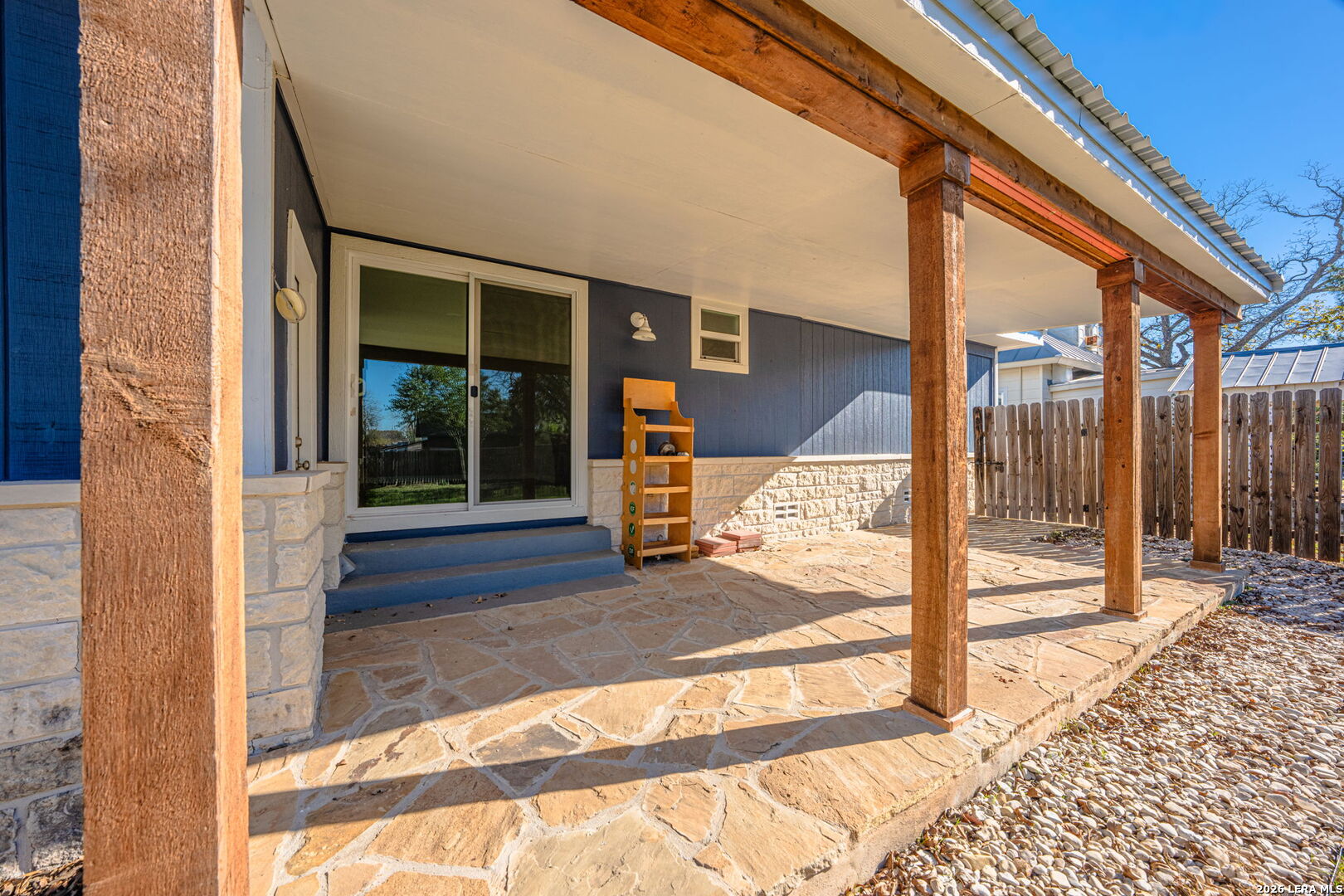 property viewer photo 19