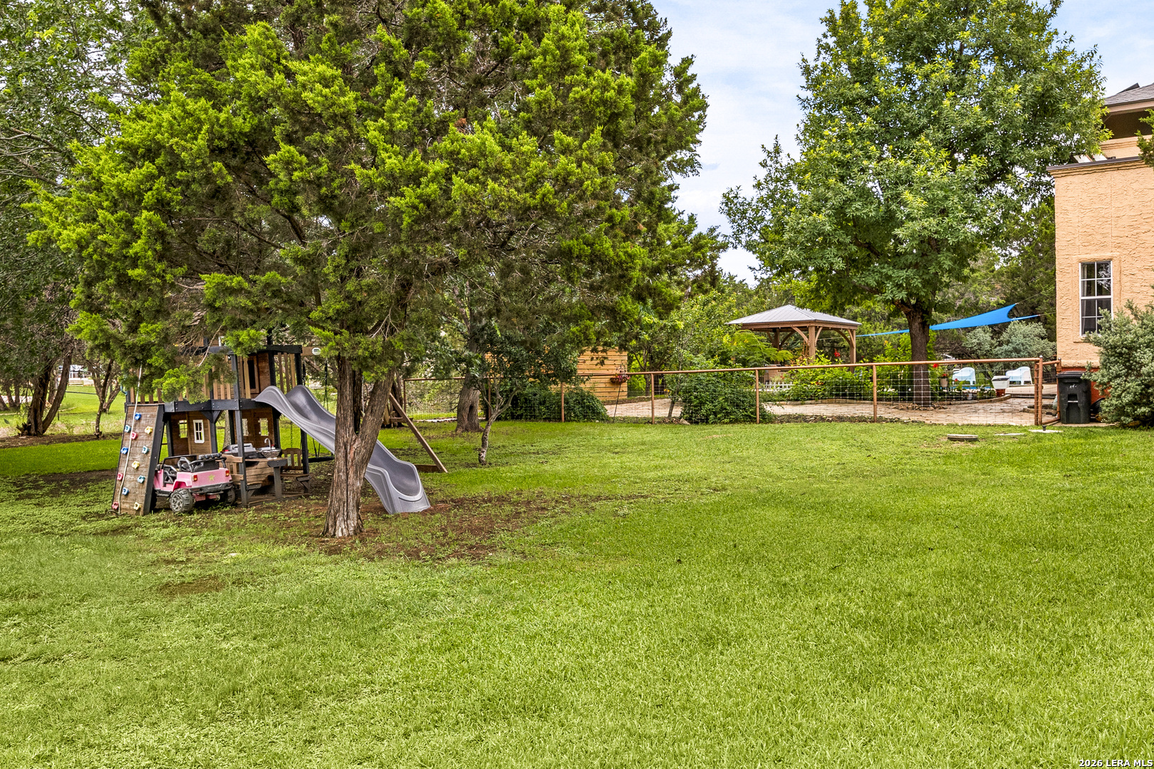 main property photo 53