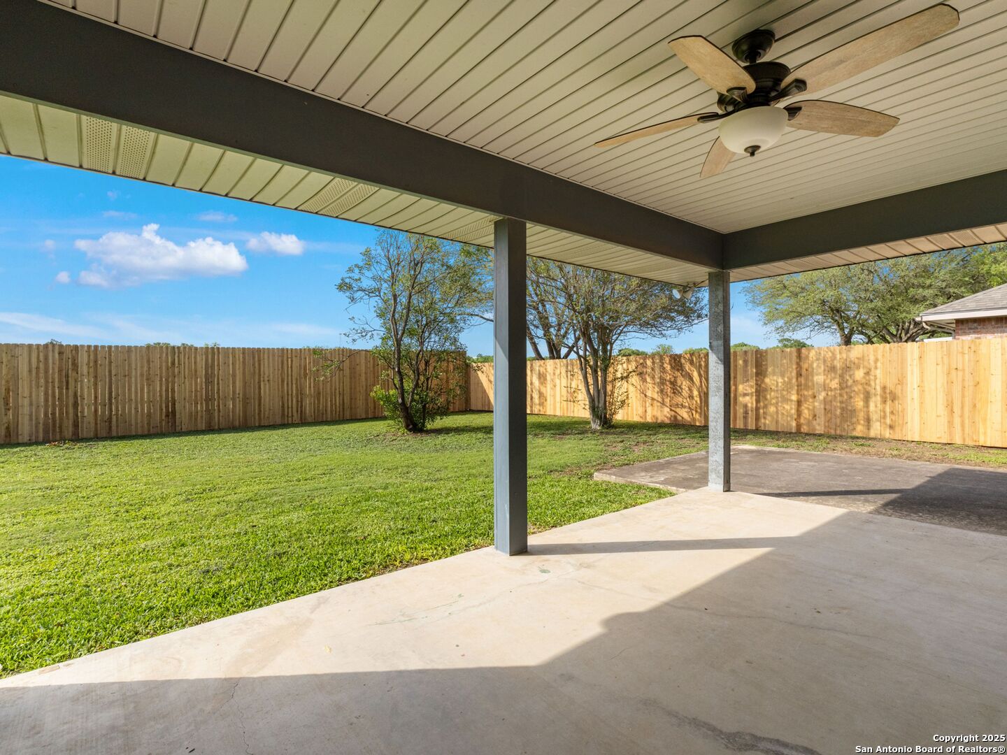 main property photo 26