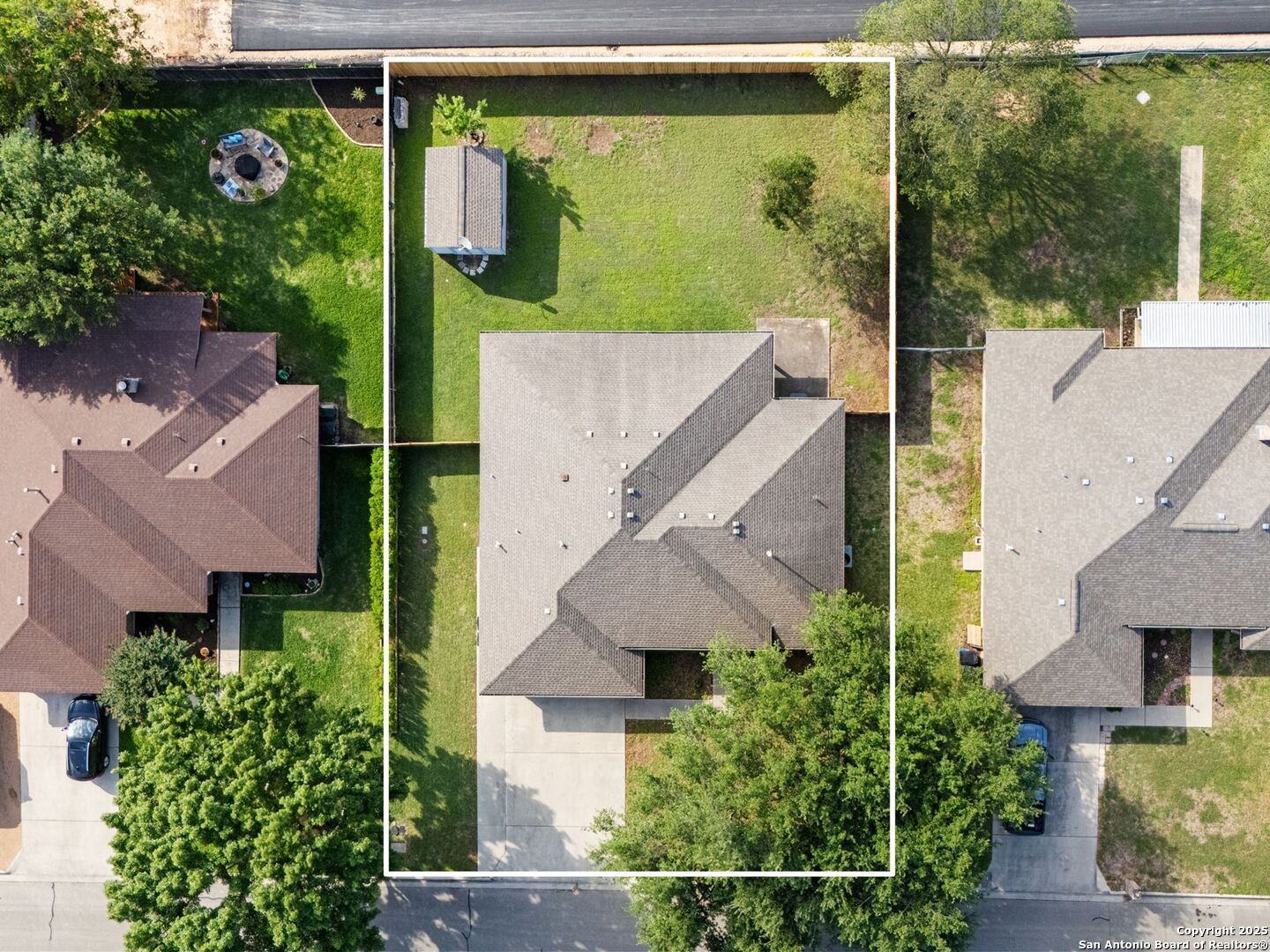main property photo 31