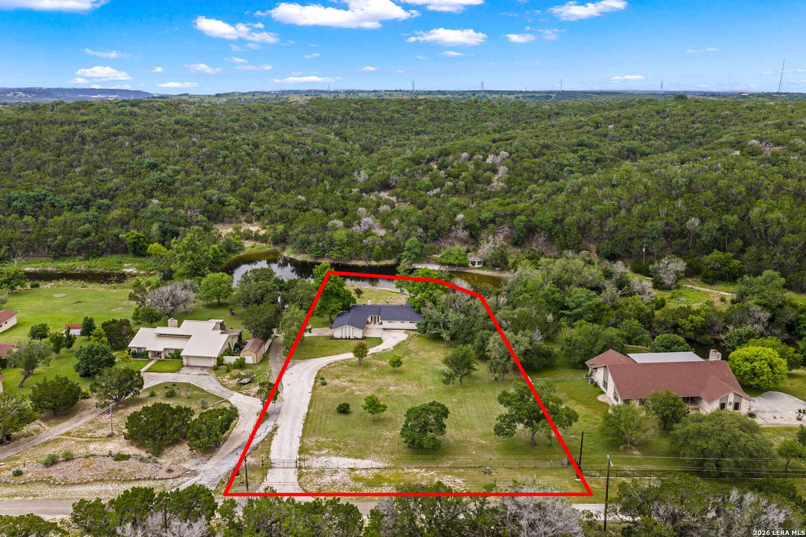 main property photo 27