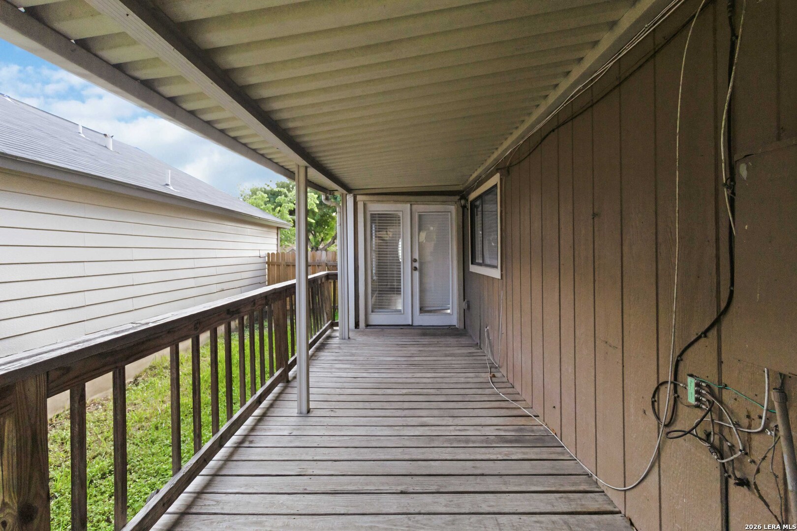 main property photo 23