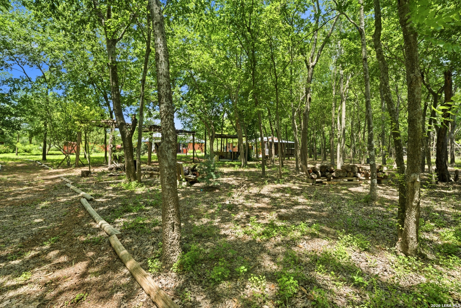 main property photo 38