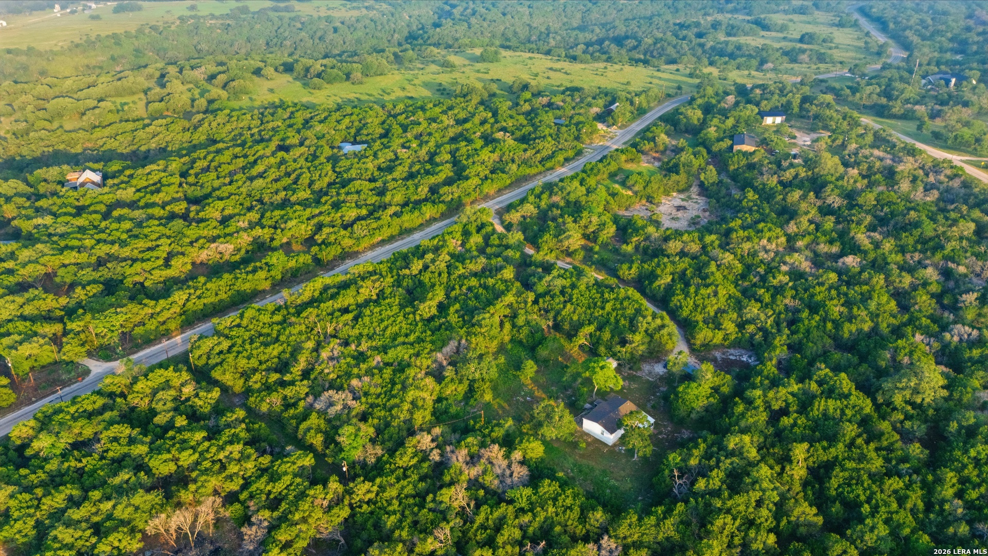 main property photo 33