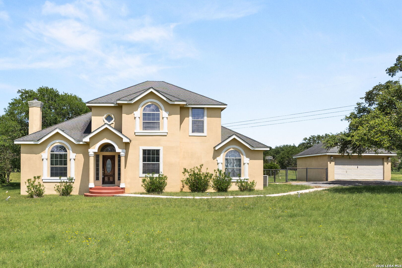 main property photo 2