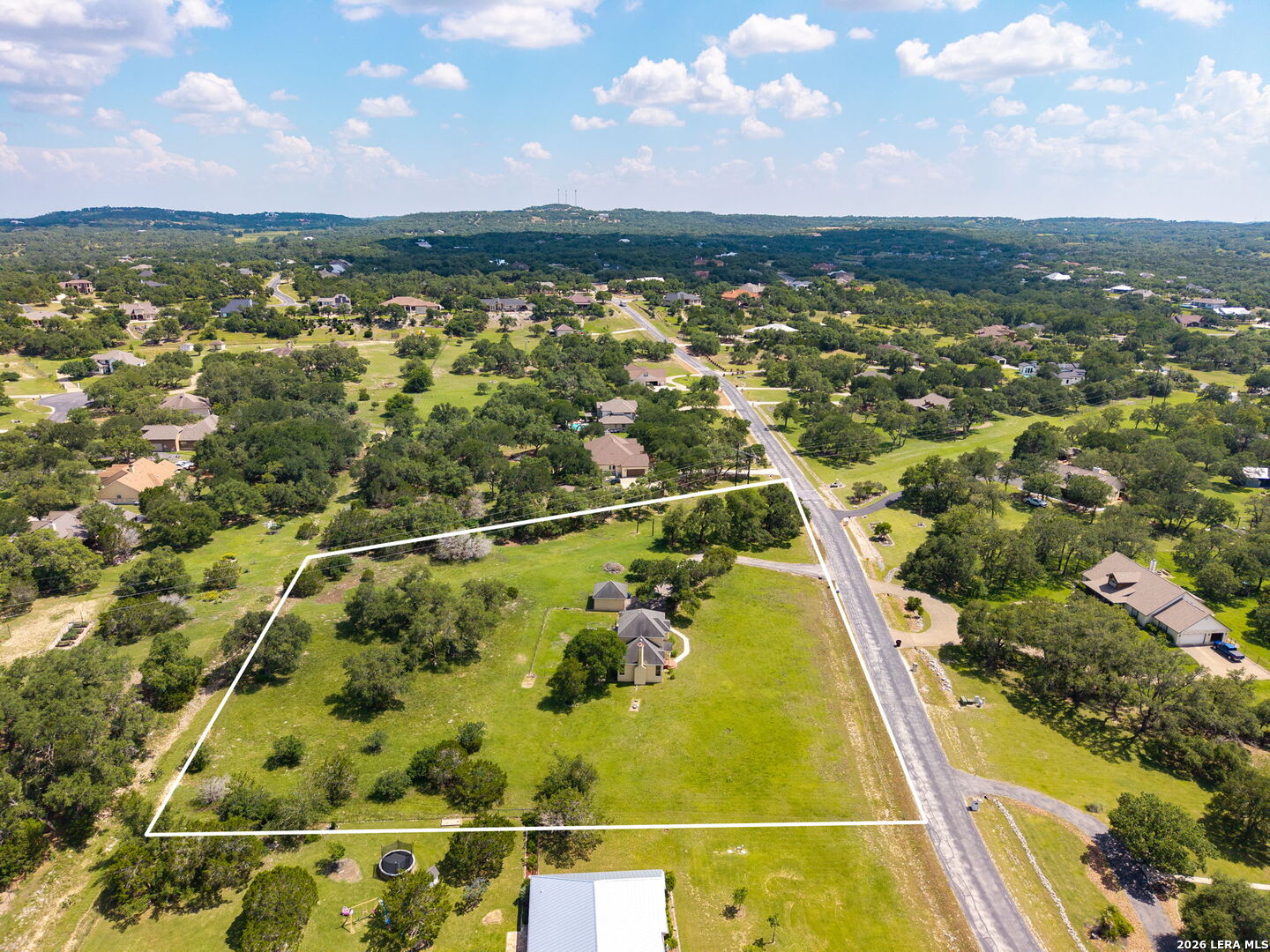 main property photo 34