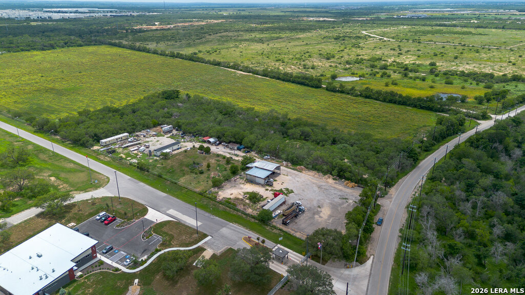 main property photo 12