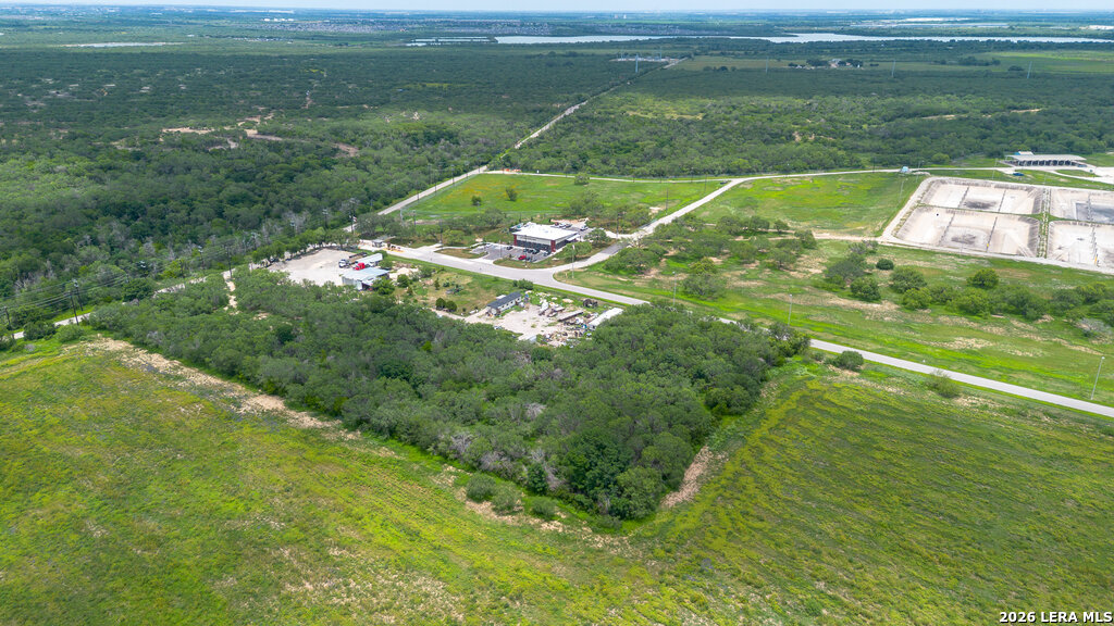 main property photo 7