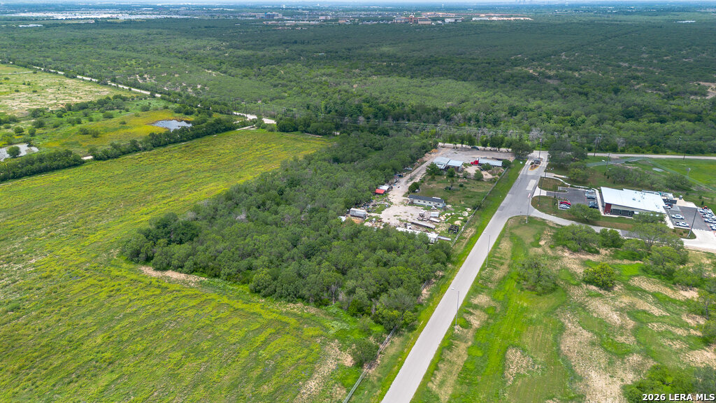 main property photo 8