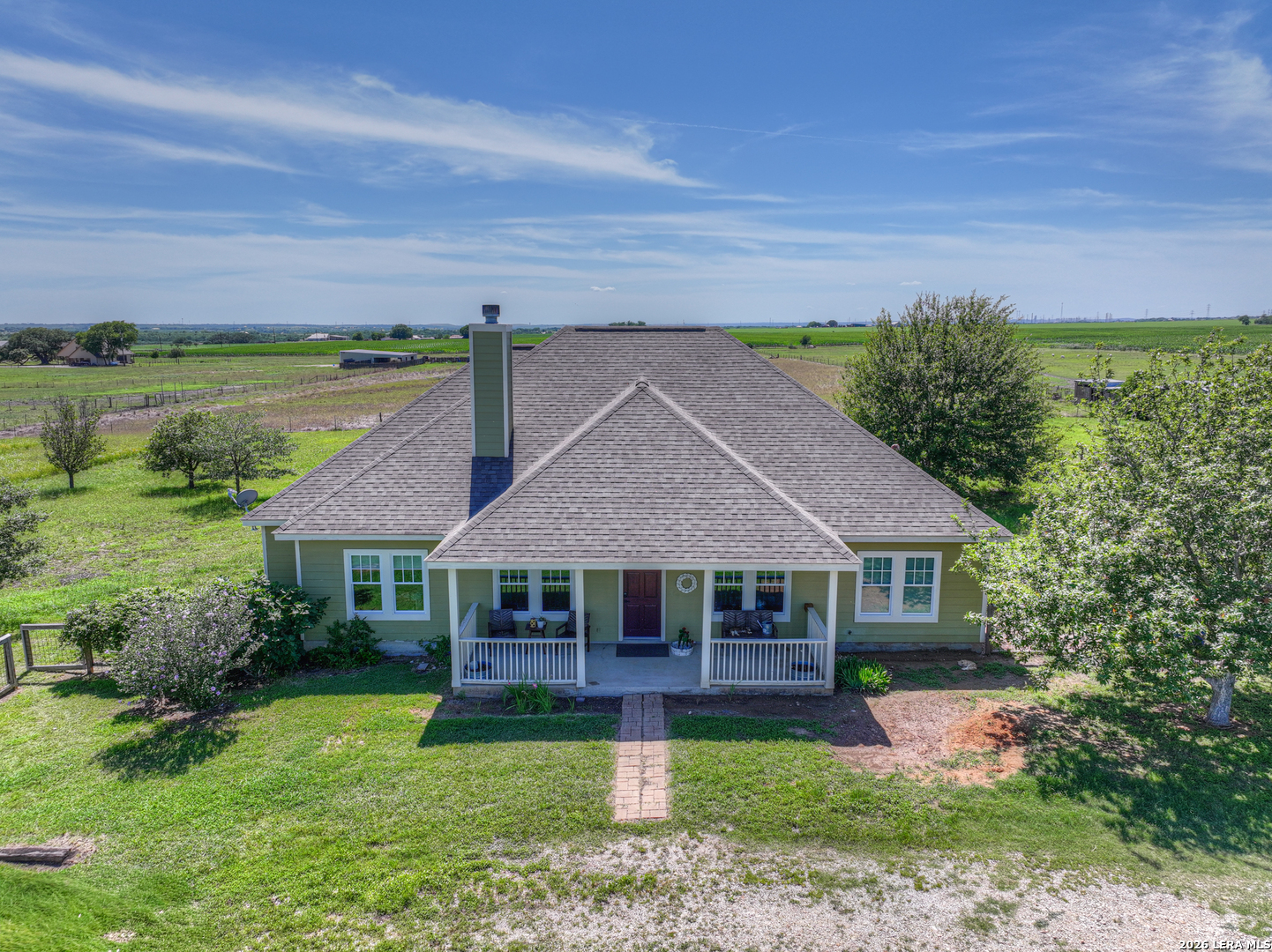 main property photo 40
