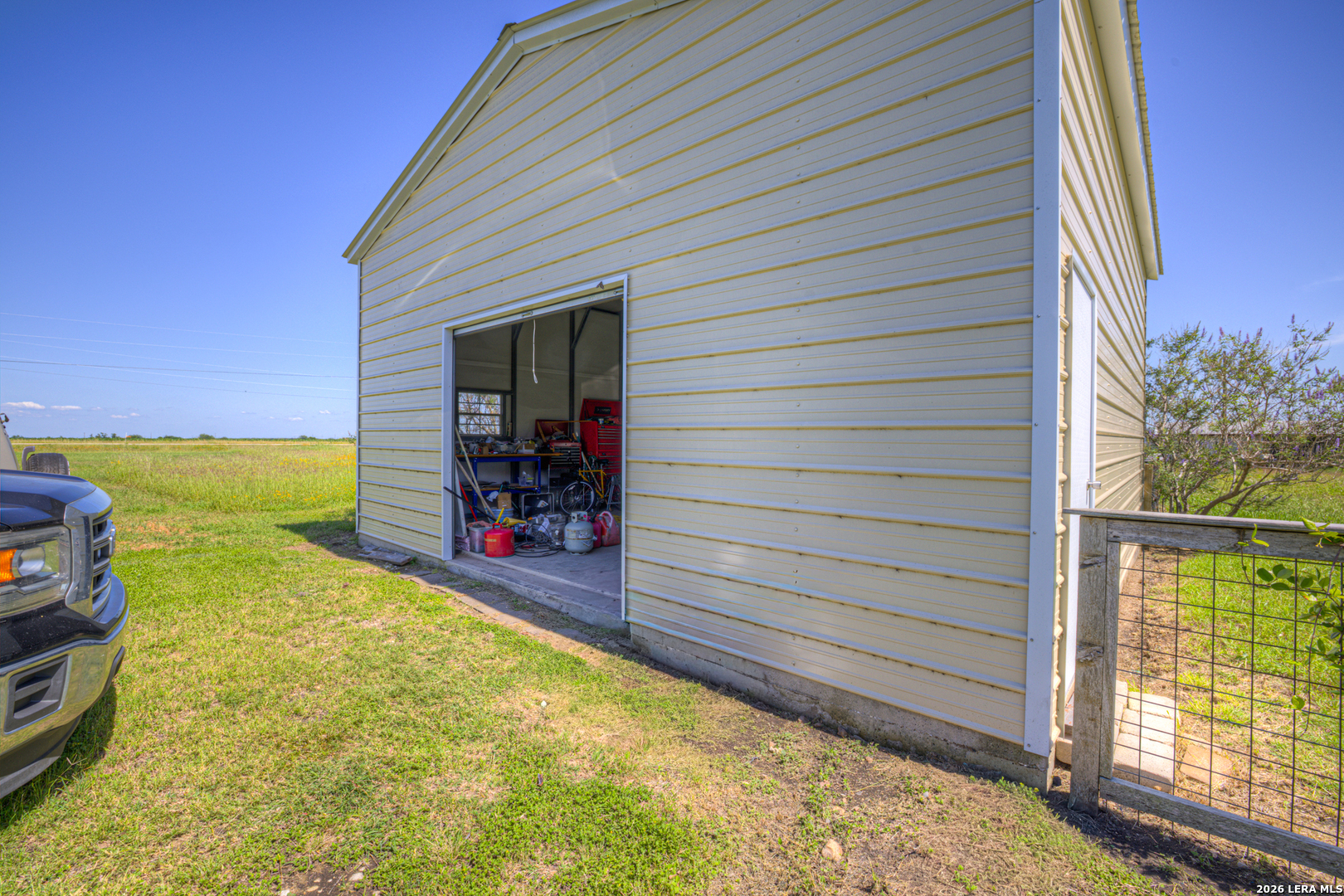 main property photo 42