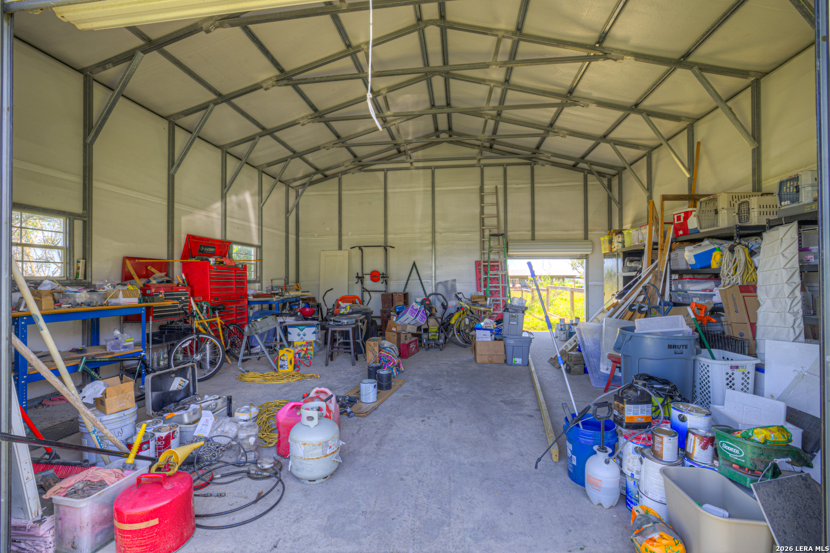 main property photo 43