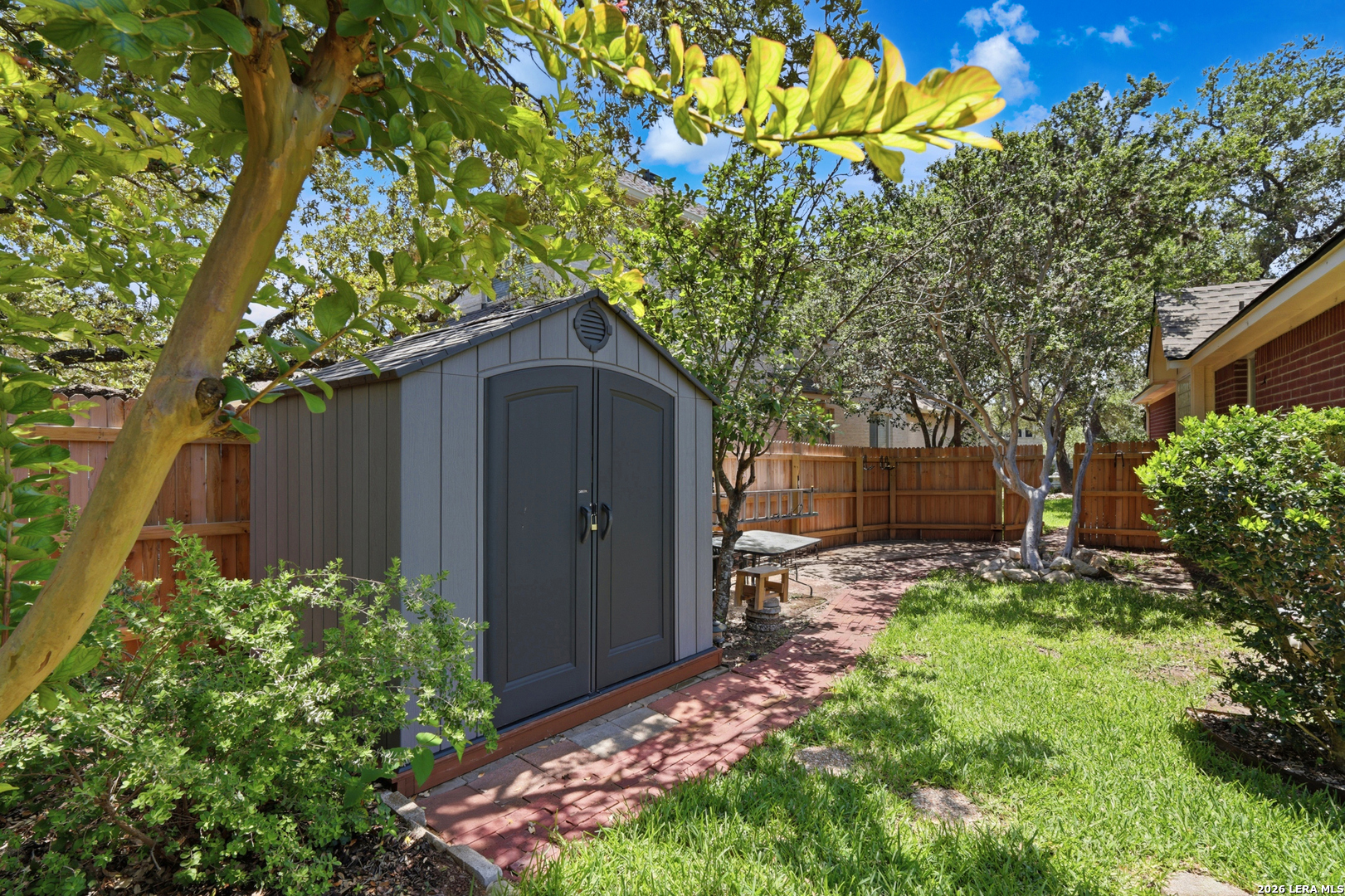 main property photo 36