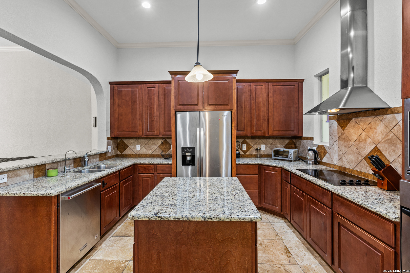 main property photo 8