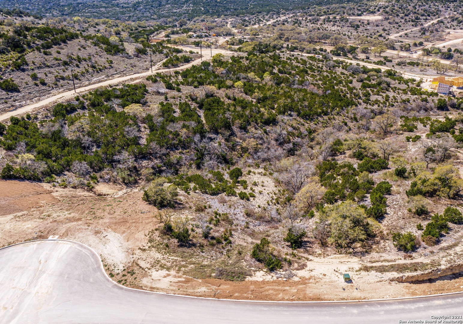 main property photo 5