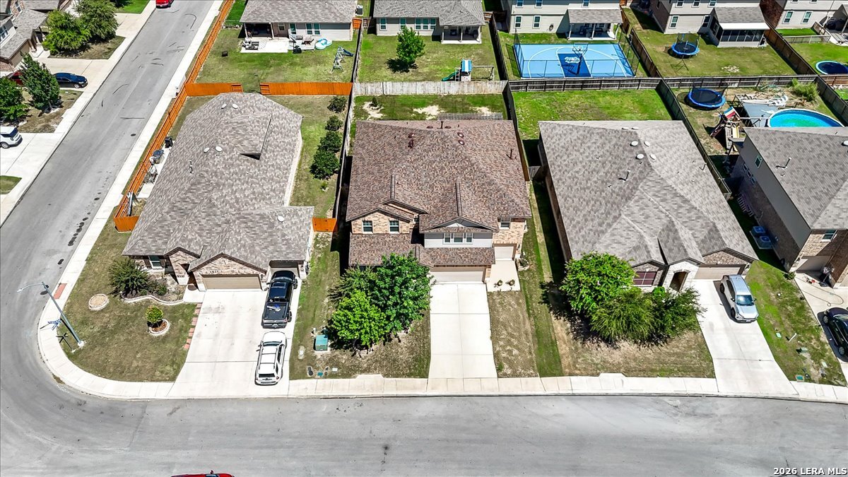 main property photo 57