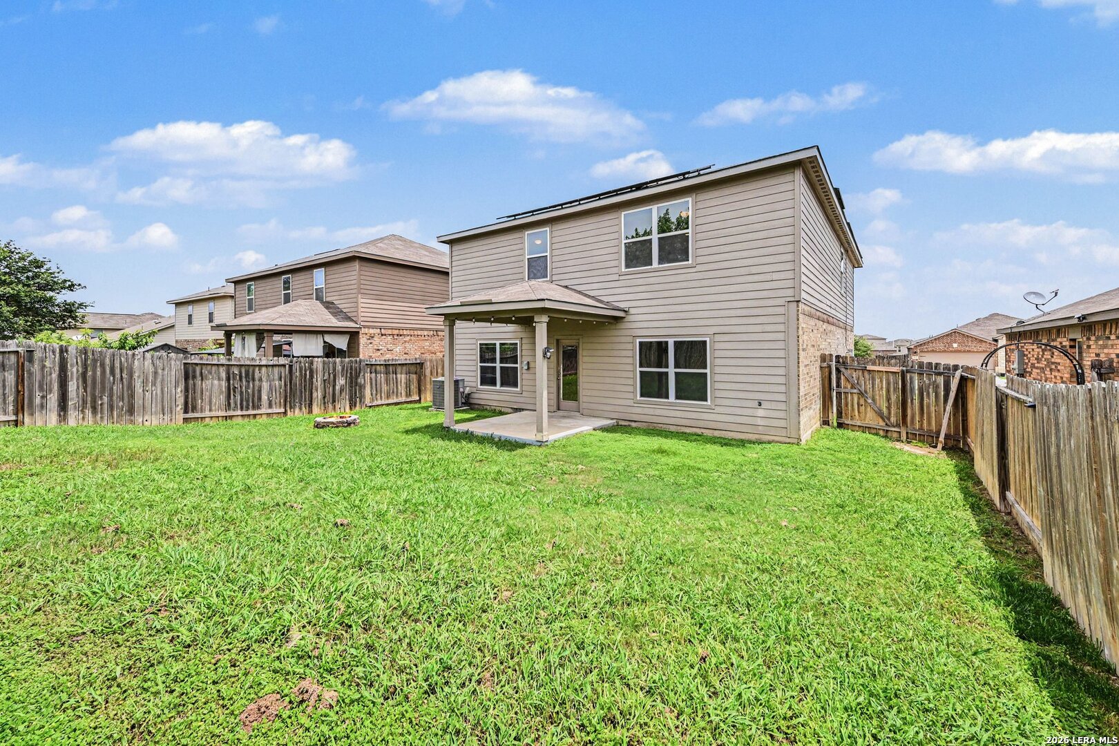 main property photo 29