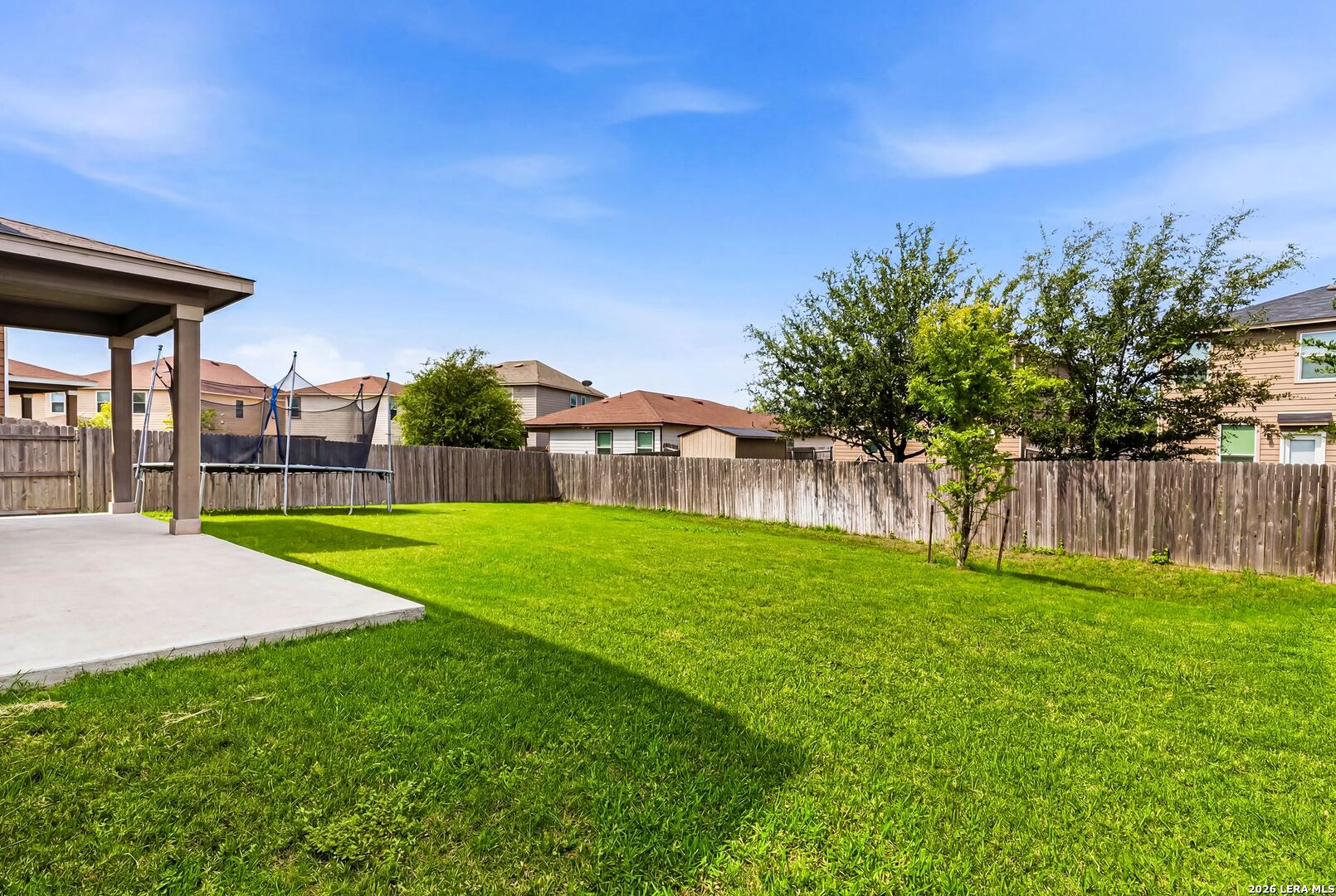 main property photo 25
