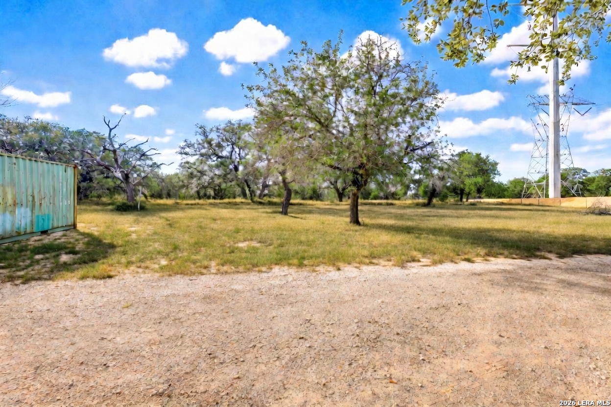 main property photo 25