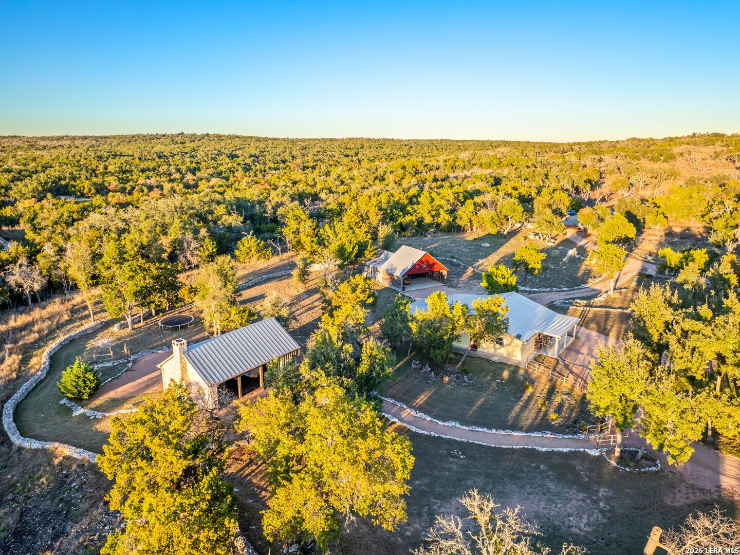 main property photo 25