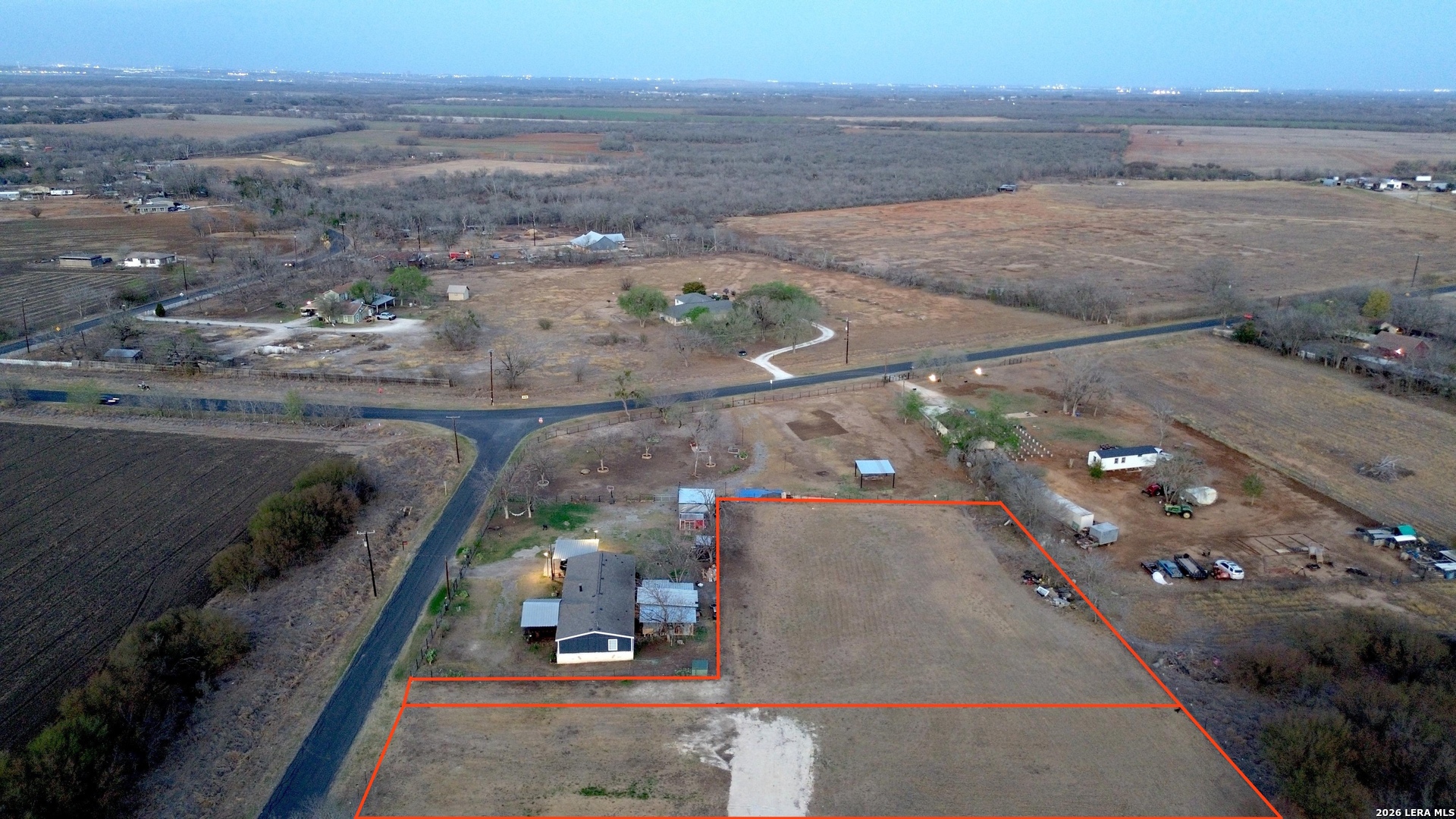main property photo 2